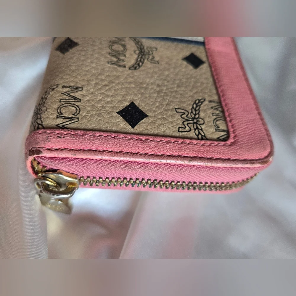 MCM Visetos Pink and Tan Zippy Wallet - Picture 3 of 14